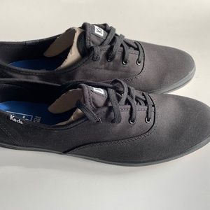Black Keds champion sneakers size 11.